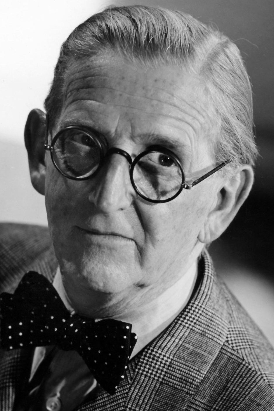 Jimmy Conlin - Mr. Asweld