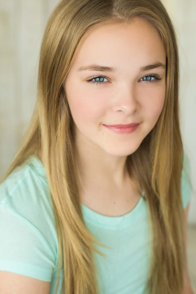 Delaney Rose Stein - Young Iduna (voice)