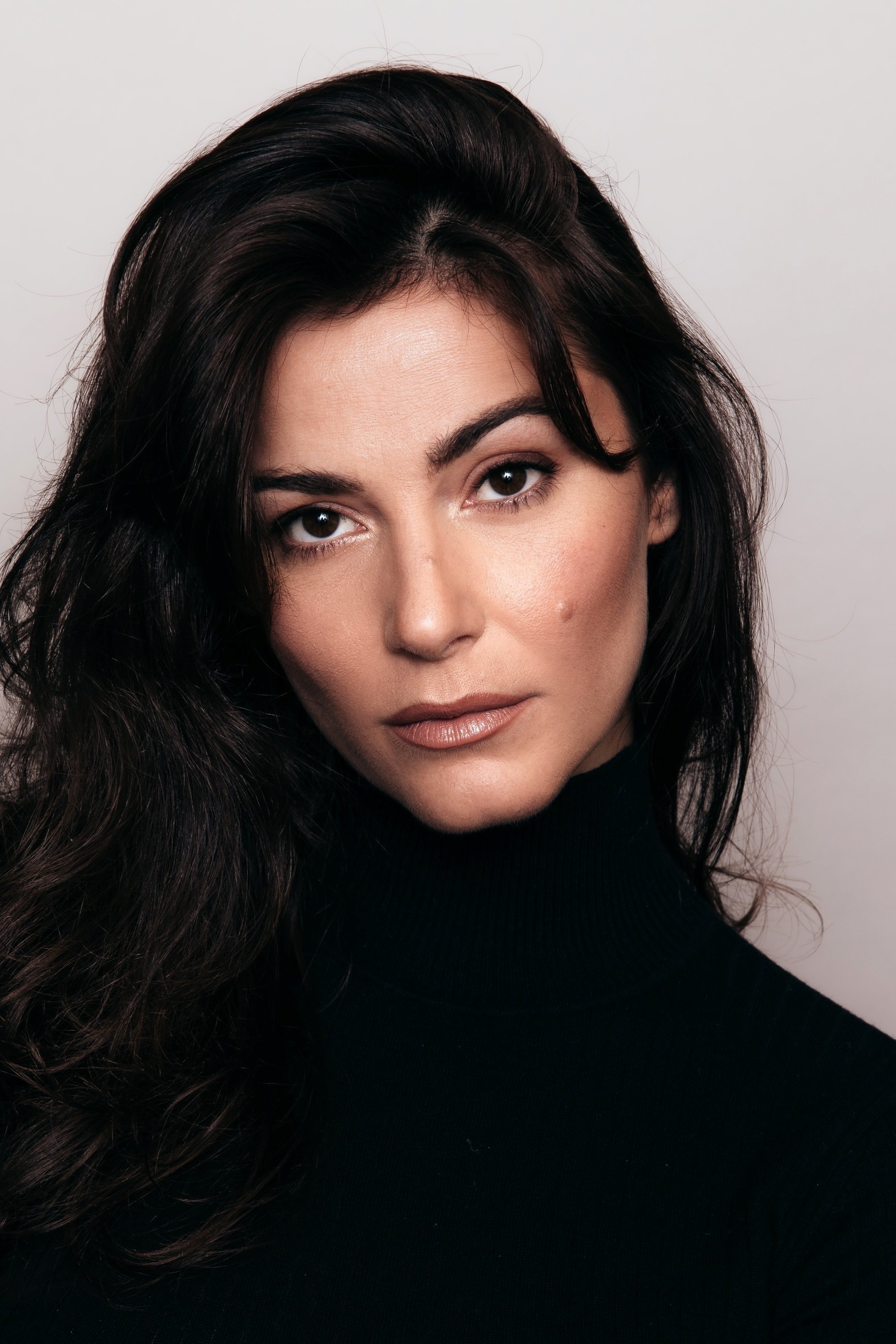 Elysia Rotaru - Cassie Piper
