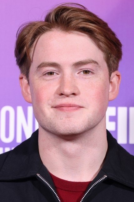Kit Connor - Older Reggie