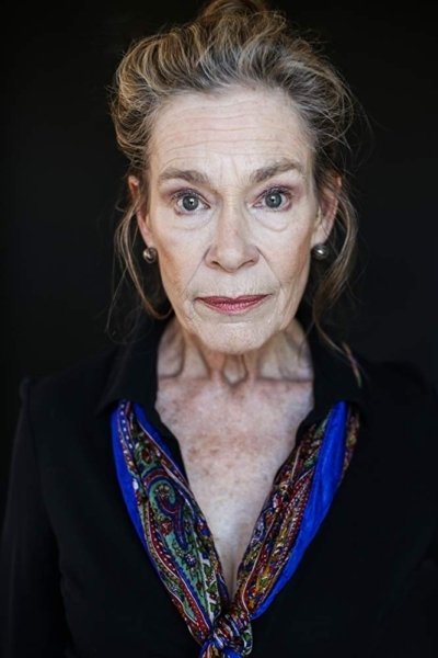 Pamela MacDonald - Ruth Zimmer