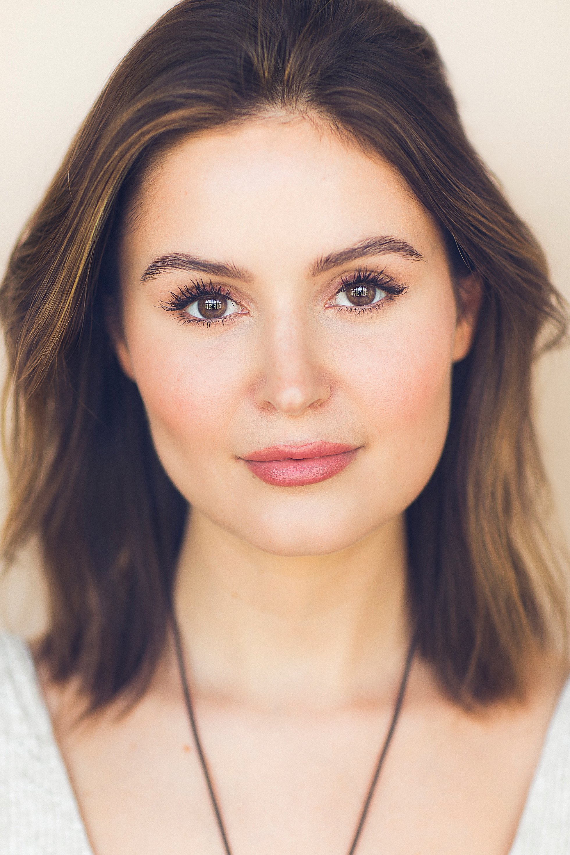 Anne-Marie Kennedy - Sales Girl