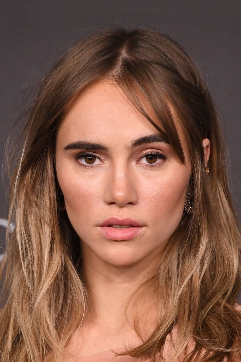 Suki Waterhouse - Chloe