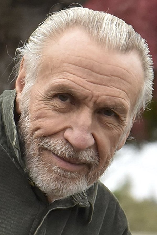 George Buck - Izzy