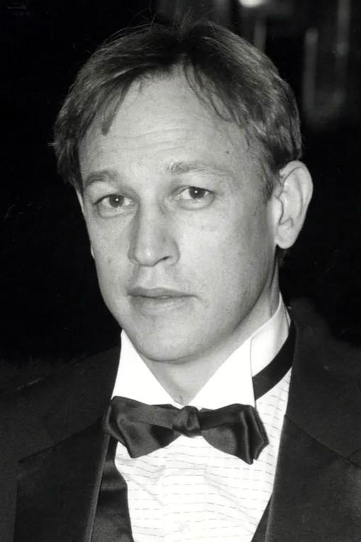 Frederic Forrest - Jay 'Chef' Hicks