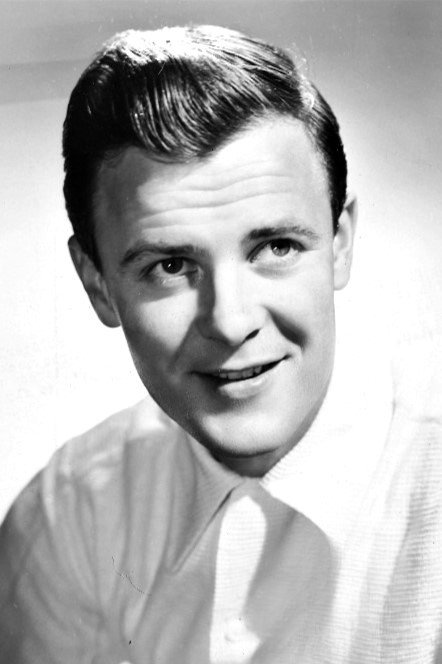 Robert Sterling - Bit Role
