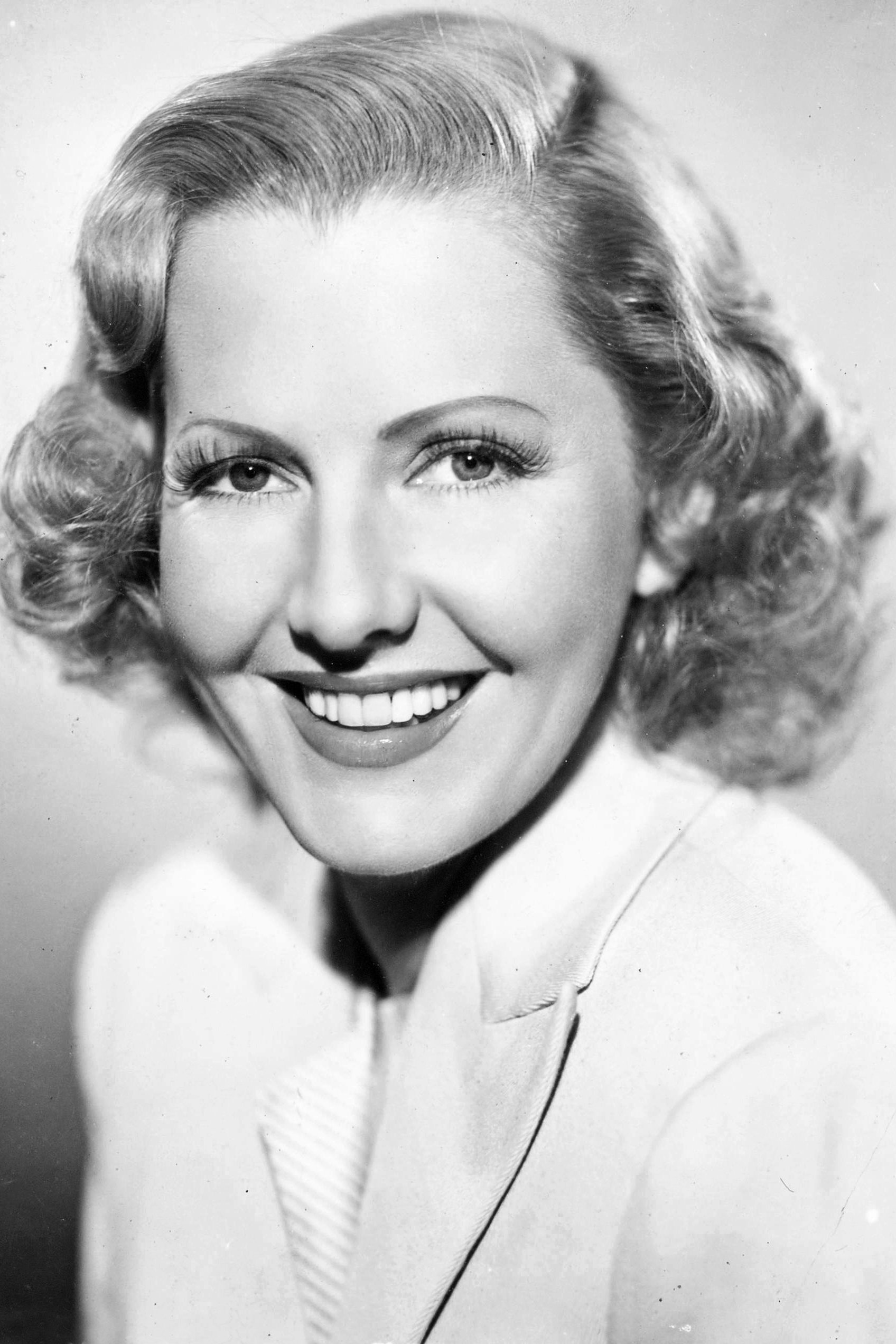 Jean Arthur - Self (archive footage)