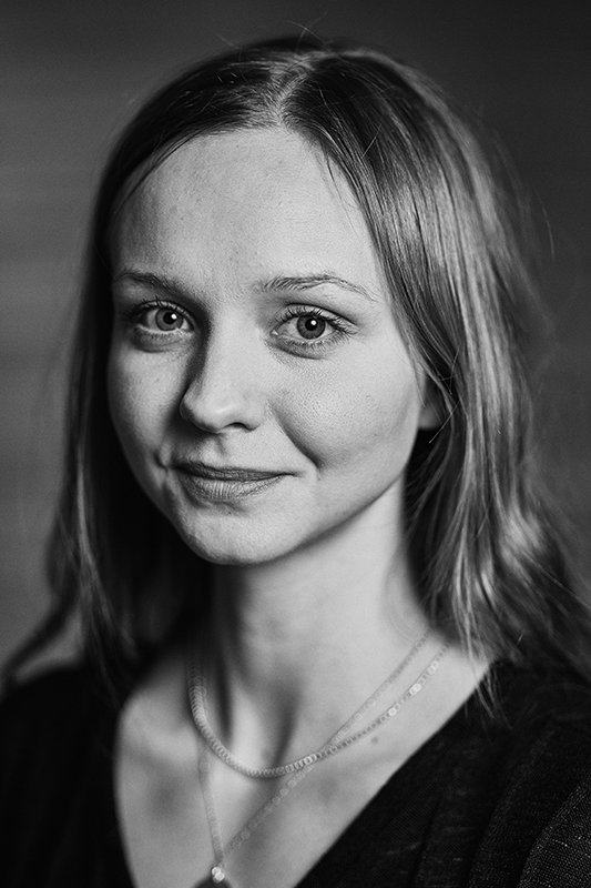 Anna Åström - Karin