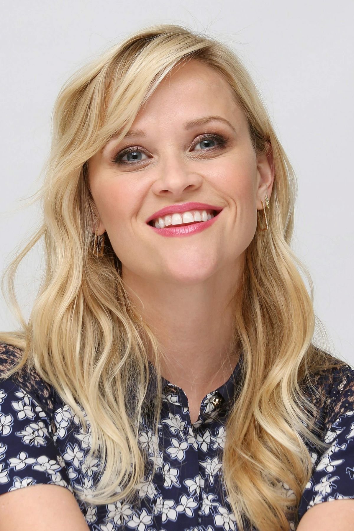 Reese Witherspoon - Self