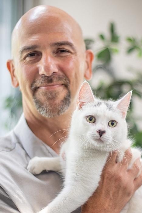 Dr. Bruce Kornriech - Self - Cat Physiologist