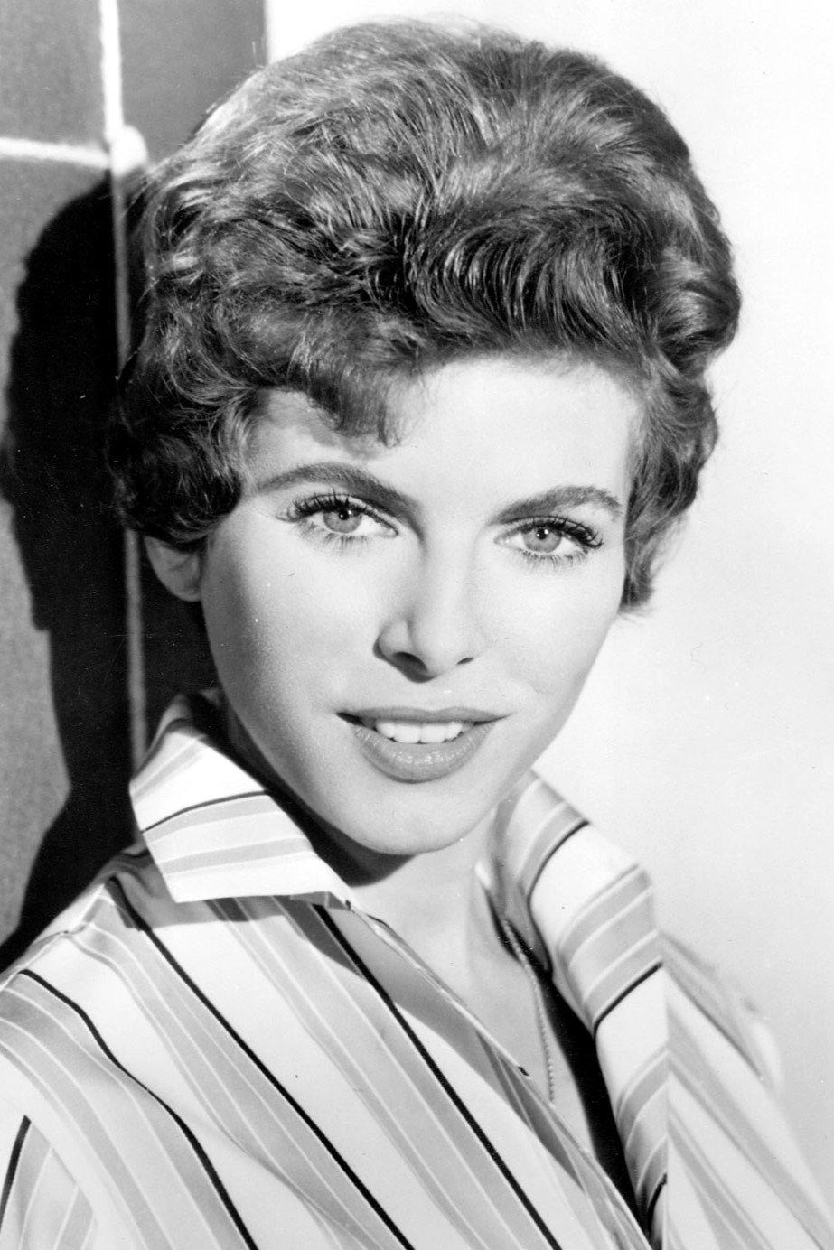 Billie Whitelaw - Mrs. Baylock