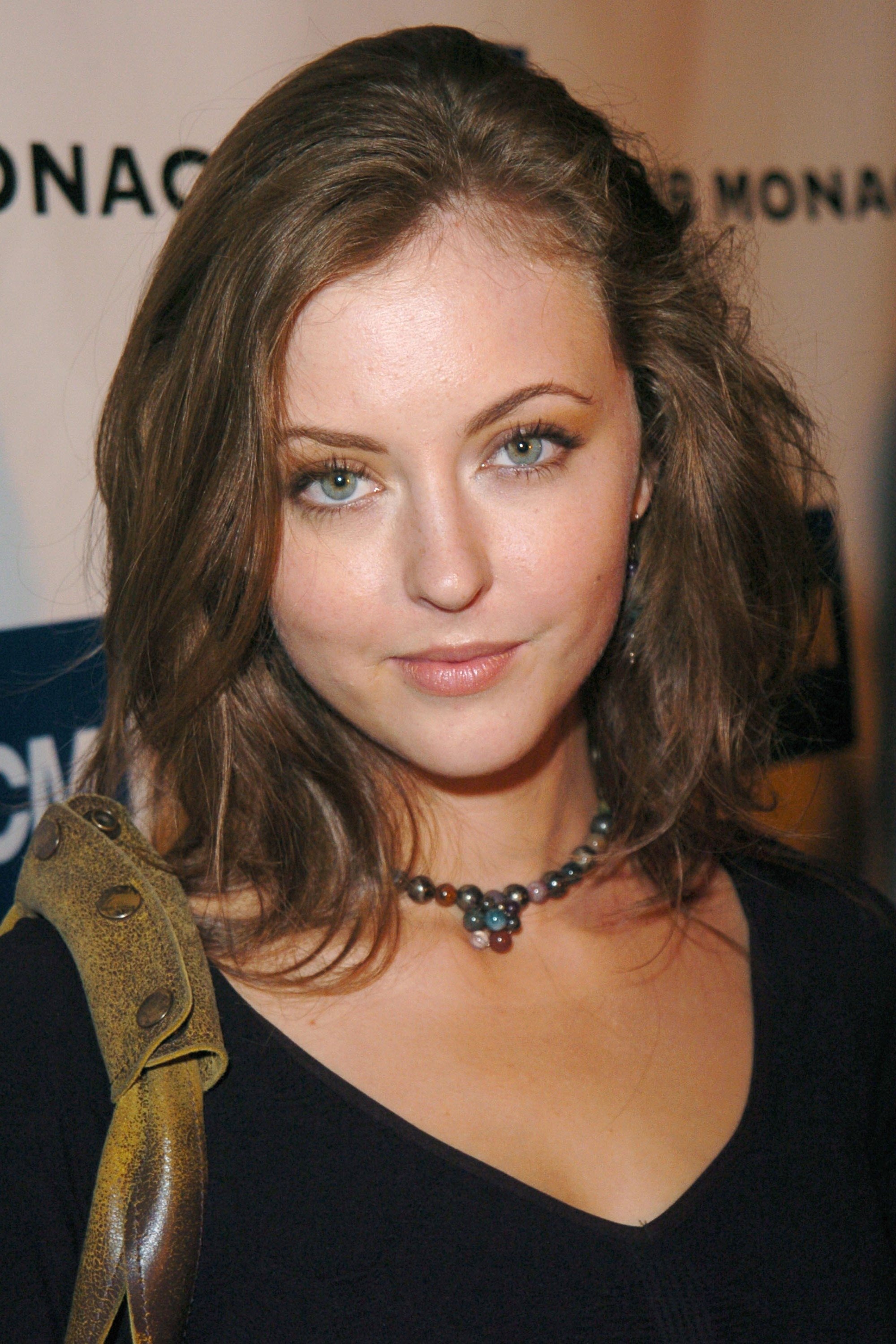 Katharine Isabelle - Virginia O'Hanlon
