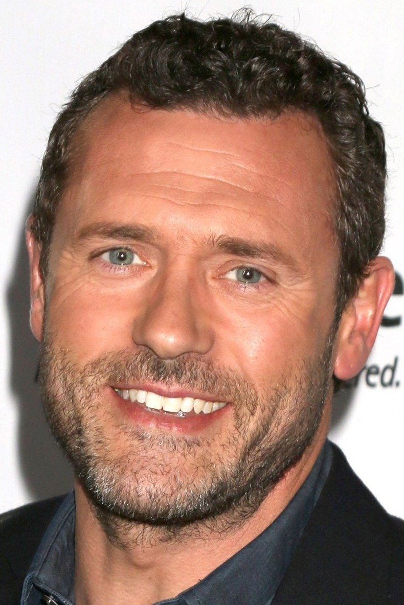 Jason O'Mara - Bruce Wayne / Batman (voice)