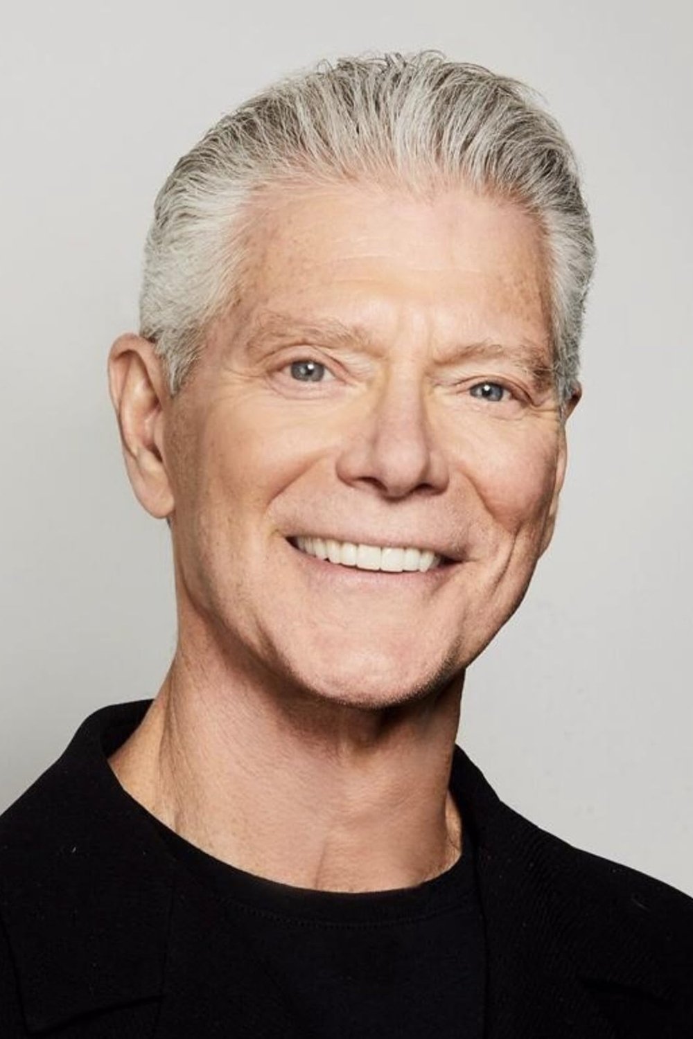 Stephen Lang - Guy Grand