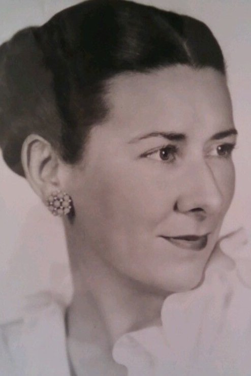 Maudie Prickett - Hotel Maid Elsie (uncredited)