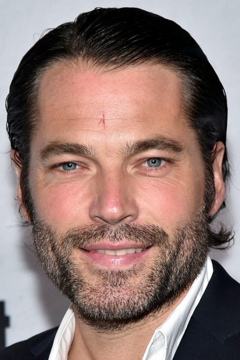 Tim Rozon - Travis