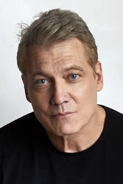 Holt McCallany - Twin Otter Pilot