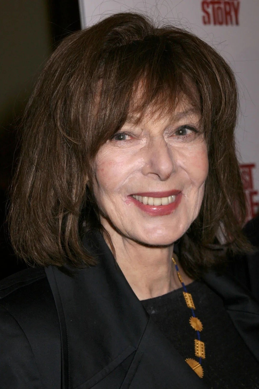 Elaine May - Girl with Note for Benjamin (uncredited)