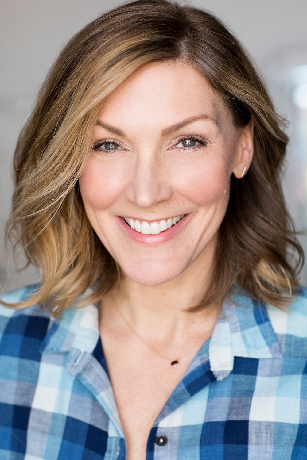 Andi Carnick - Hotel Desk Clerk