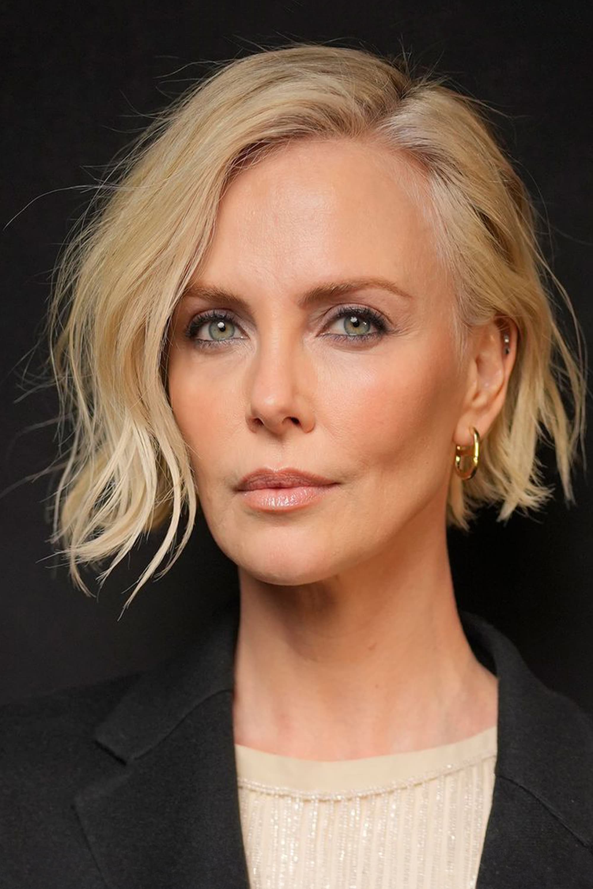 Charlize Theron - Clea (archive footage) (uncredited)