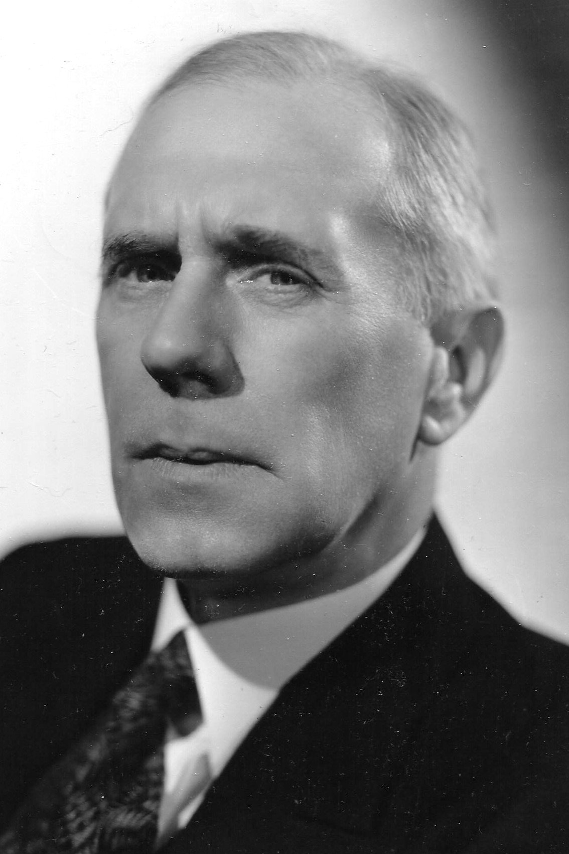 Wyrley Birch - Psychiatrist (uncredited)