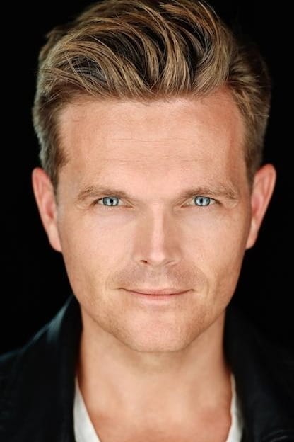 Greg Kriek - Tony Sinclair
