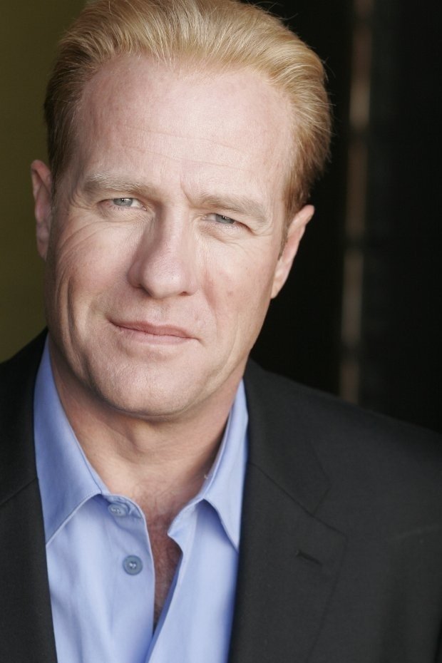 Gregg Henry - Professor Hirsch