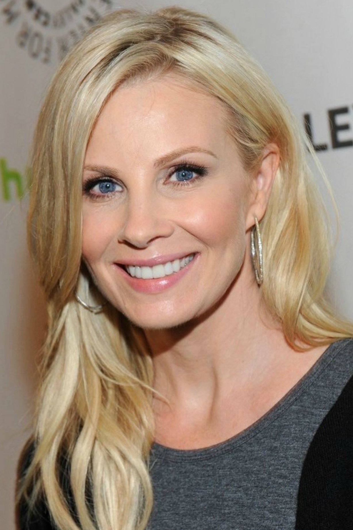 Monica Potter - Carin Fisher