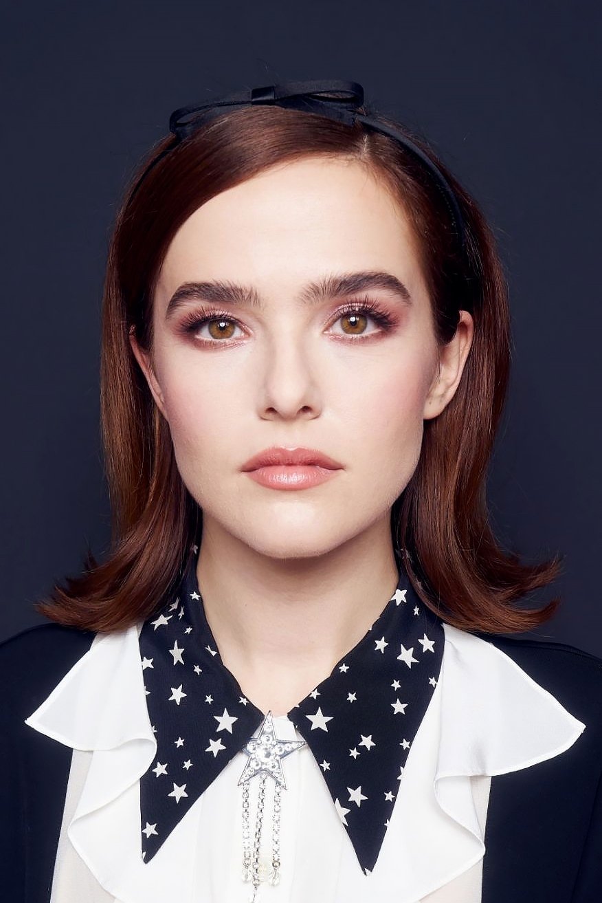 Zoey Deutch - Mable Shaun