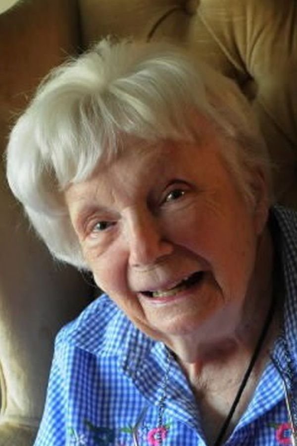 Dona Hardy - Senior Citizen