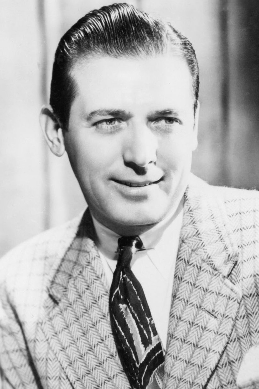 Robert Shayne - Larry Wade (uncredited)
