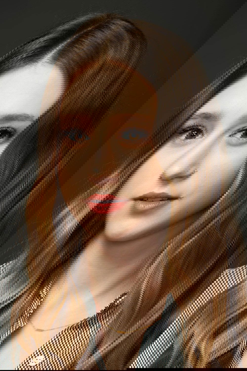 Taissa Farmiga - Rachel Roth / Raven (voice)