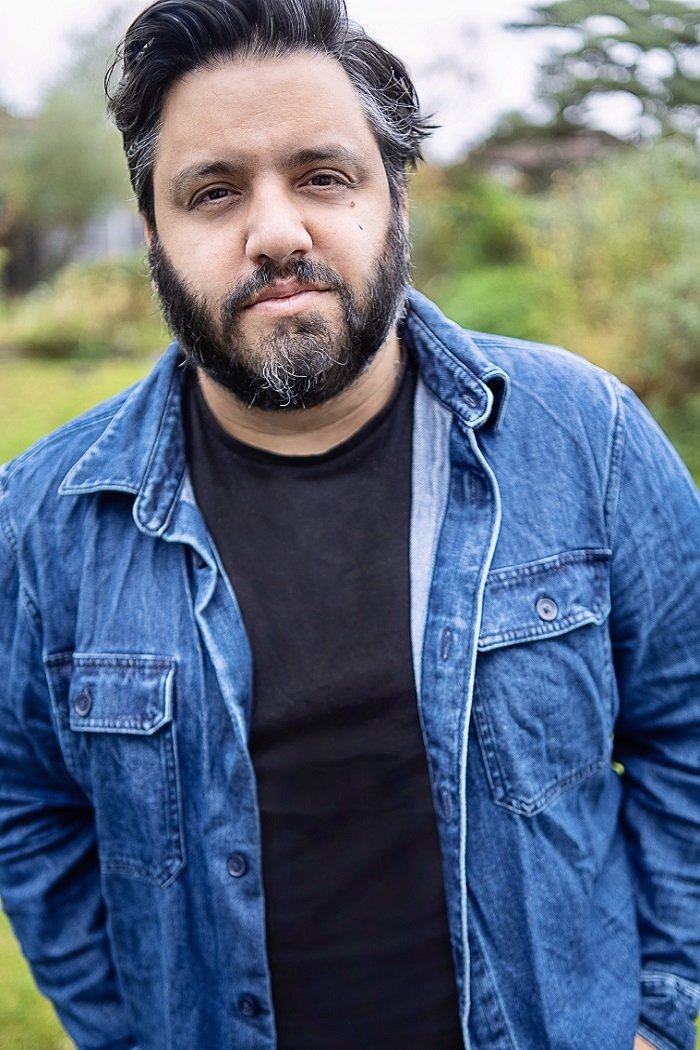 Nathan Amzi - House of Baroness Men