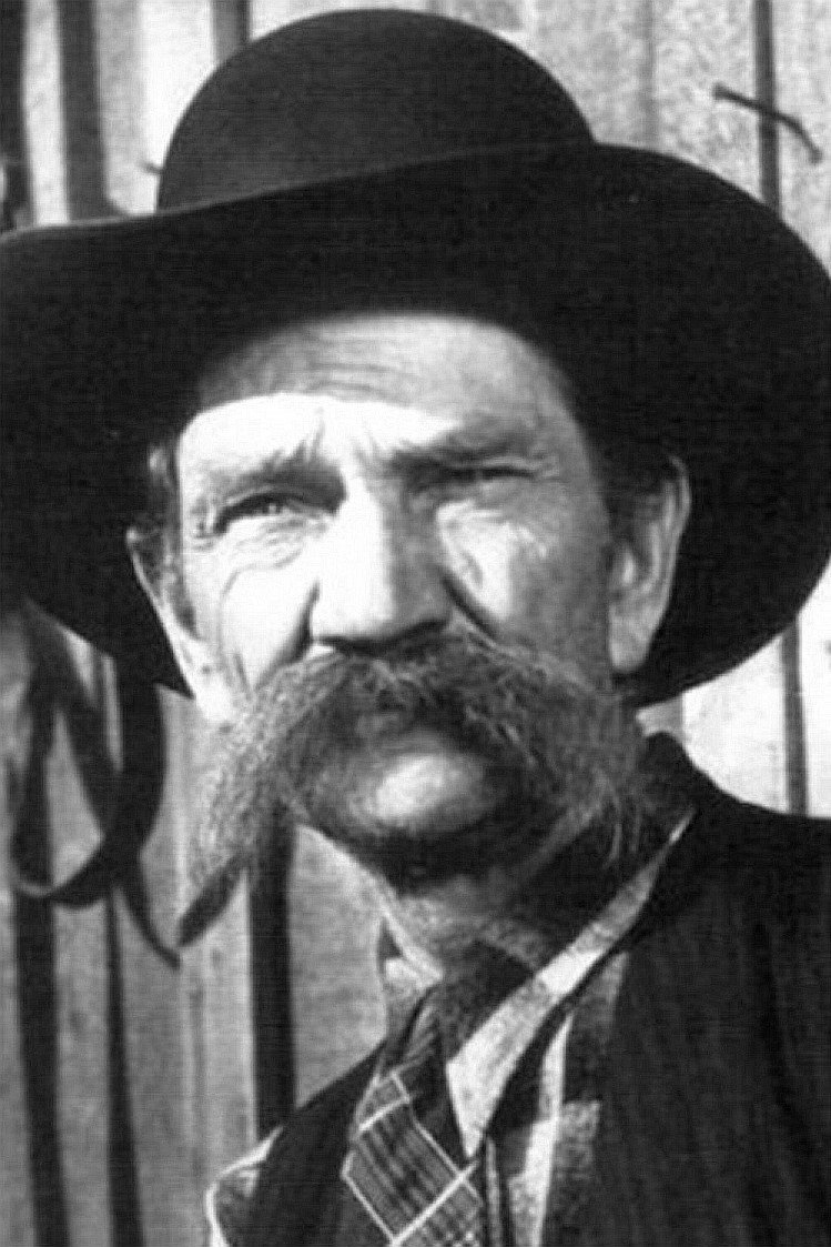 Hank Bell - Unemployed Farmer (uncredited)