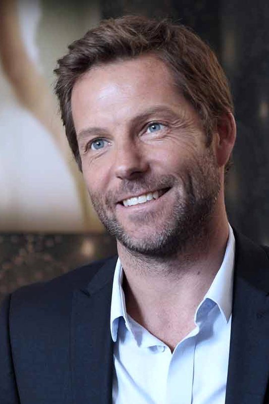 Jamie Bamber - Midshipman Archie Kennedy