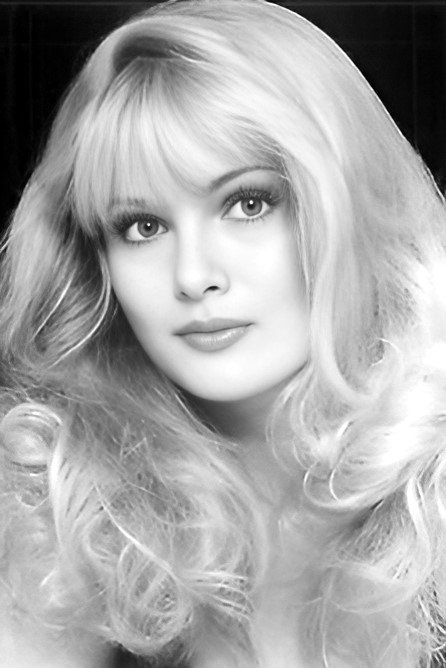 Laurene Landon - Empress Ciara