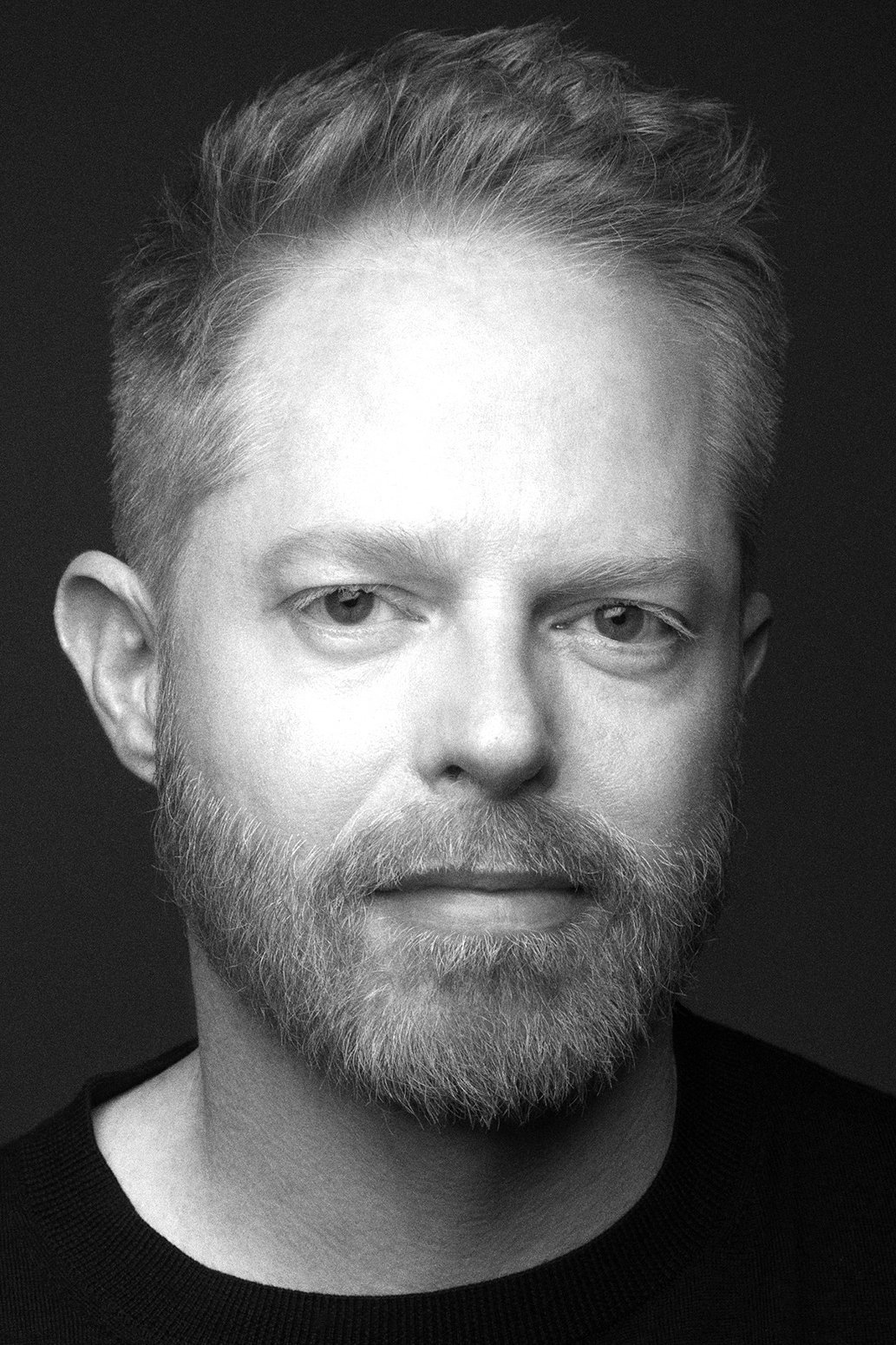 Jesse Tyler Ferguson - Self
