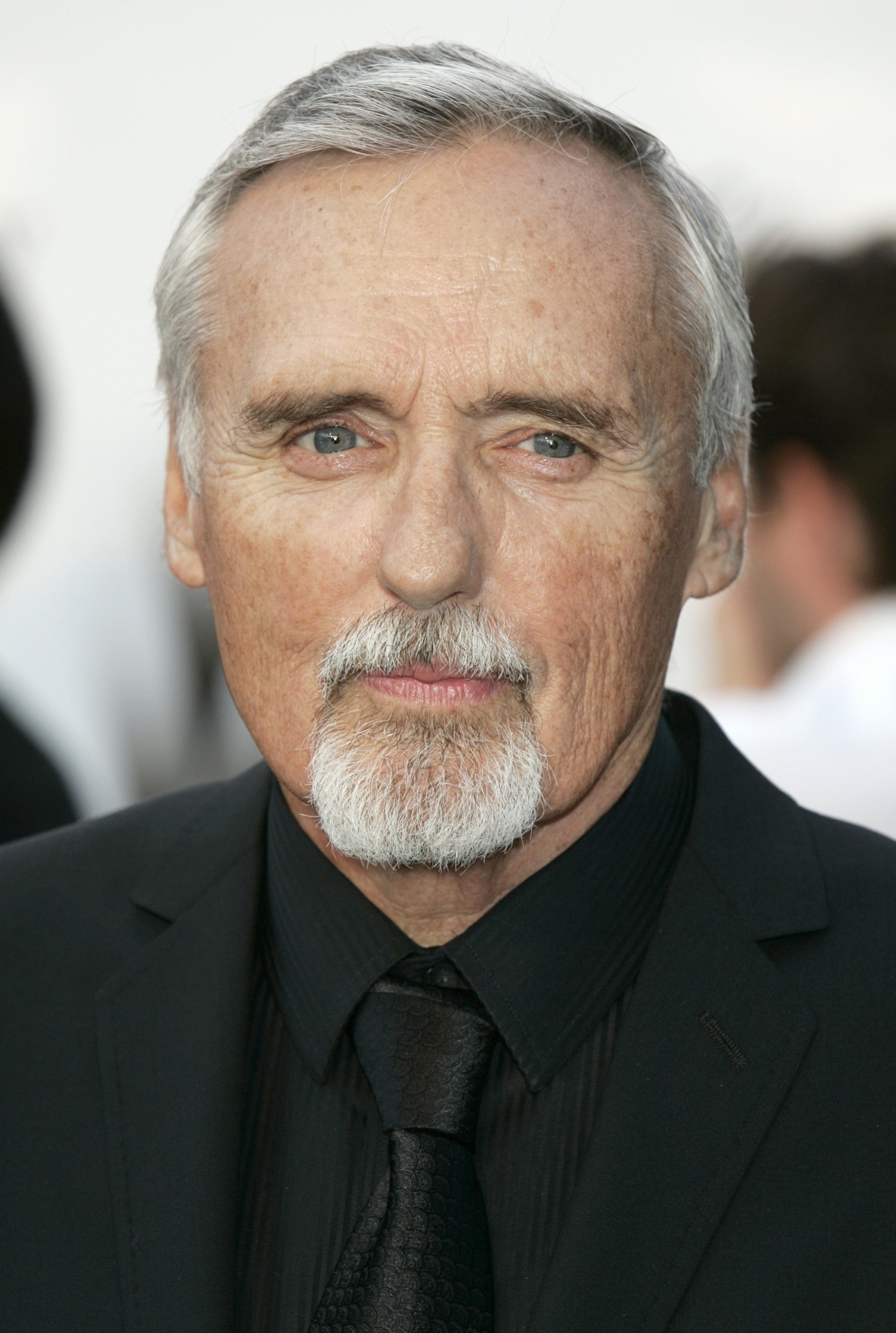 Dennis Hopper - Clifford Worley