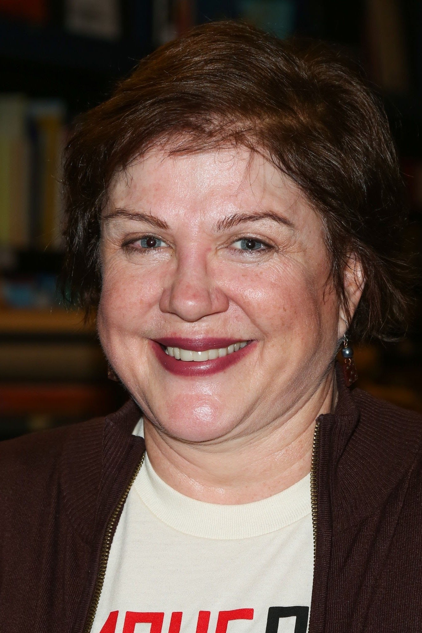 Julia Sweeney - Raquel