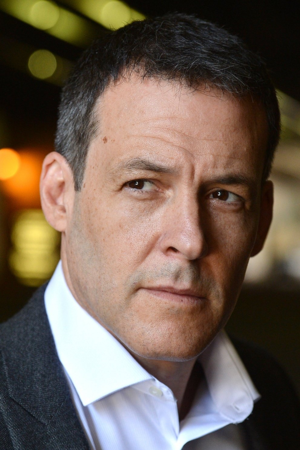 Robert Pralgo - Thanos Reader