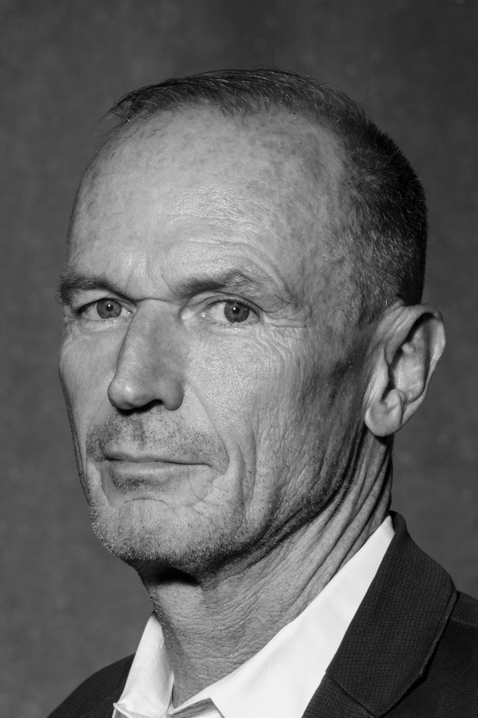 Toby Huss - Todd Ianuzzi (voice)