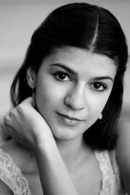 Mayara Magri - Fairy of The Enchanted Garden / Florestan's Sister
