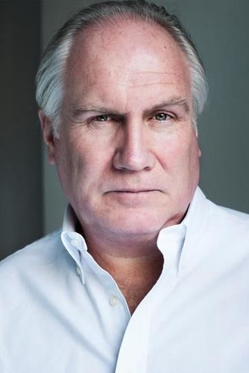 Rupert Vansittart - Sir Geoffrey Wren