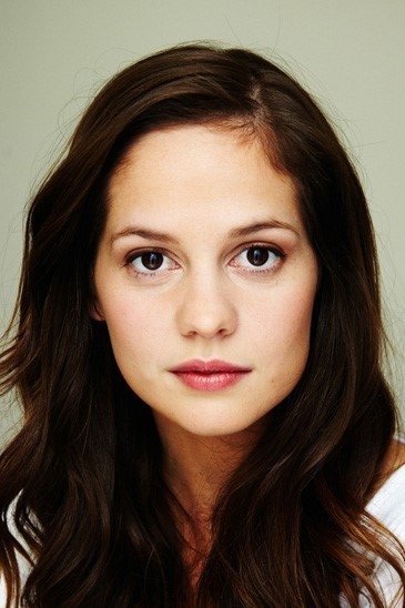 Melanie Zanetti - Julia Mitchell