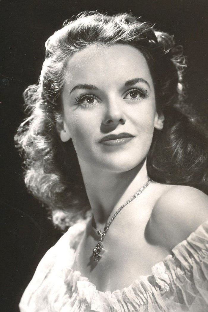 Janet Waldo - Elsa