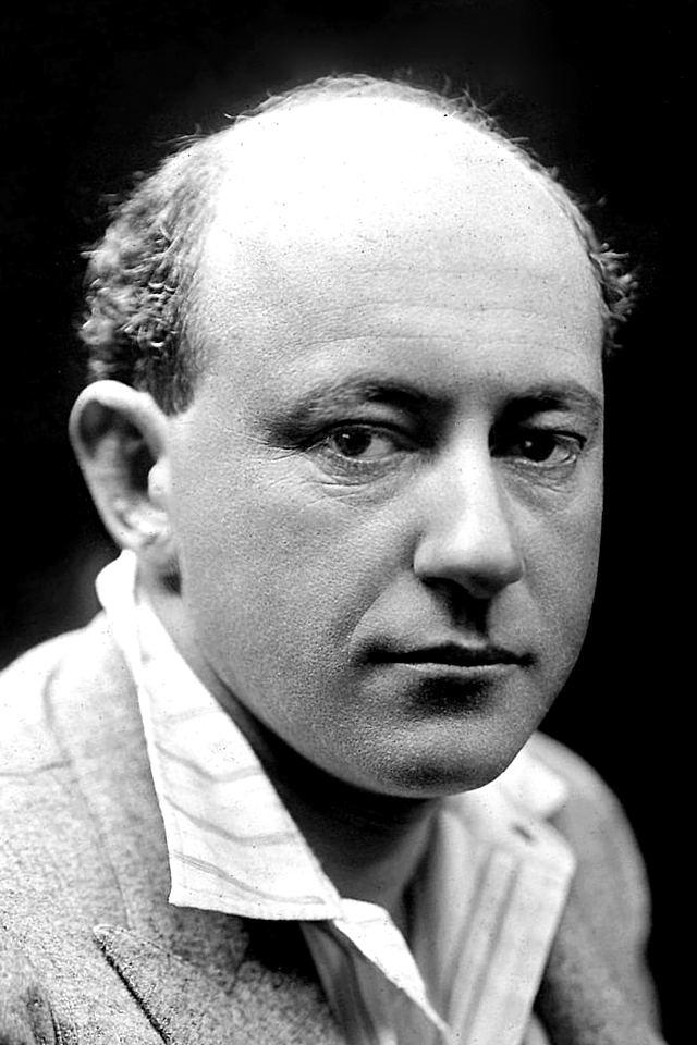 Cecil B. DeMille - Self (archive footage)