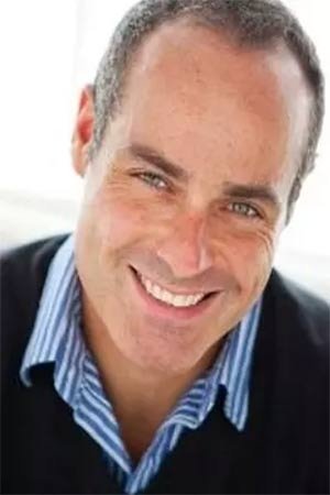 Philip McGrade - Starkard (voice)