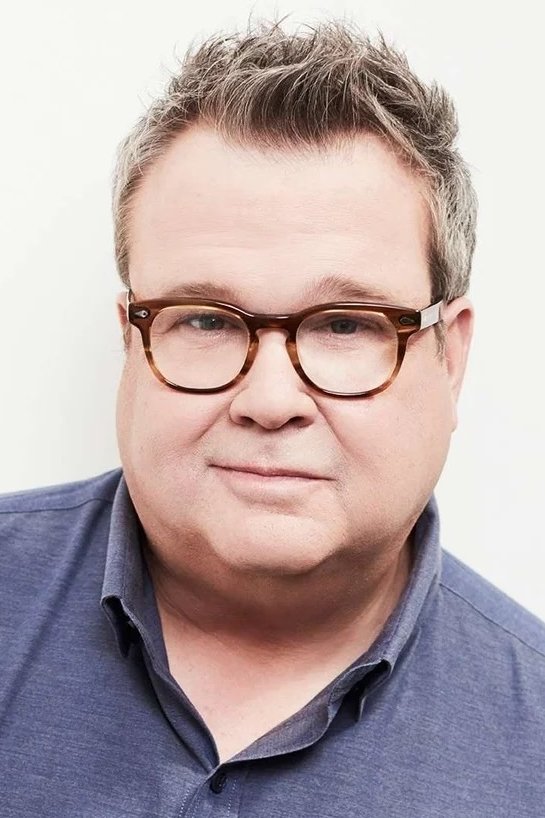 Eric Stonestreet - Sheldon the Desk Clerk