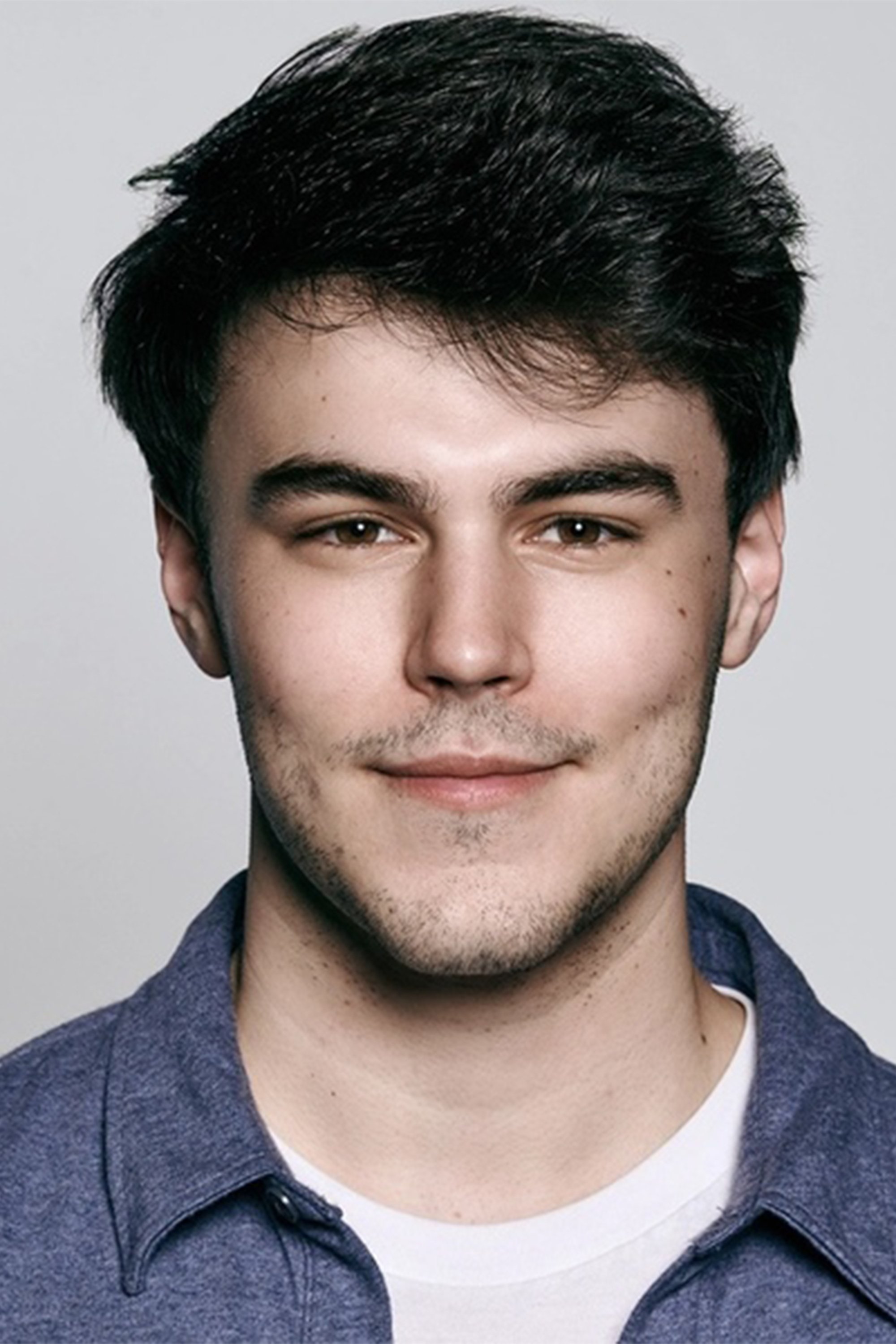 Ian Coursey - Self - Student