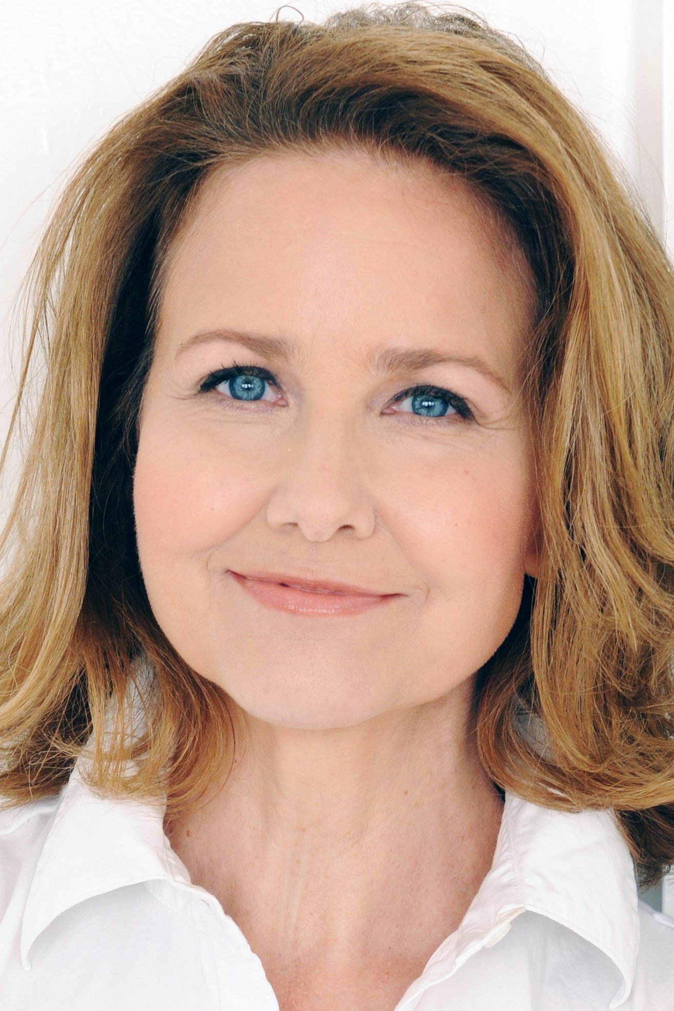 Molly Hagan - Doreen Welsh